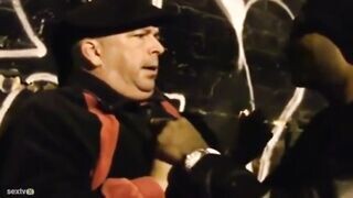 Fiatal picsa és a 30 centis fekete cerka