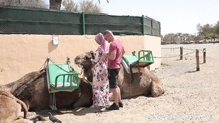Óriási csöcsű arab szuka szexelése