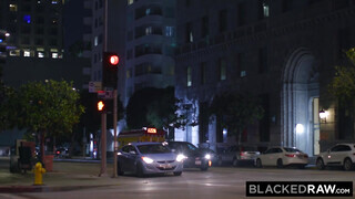 BlackedRaw - Madelyn Monroe és a barna péló