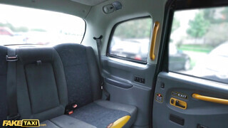 Fake Taxi - Rubi Rico a forró vérű argentin nőci