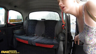 Fake Taxi - Lucy Heart a csinos pici orosz cunci