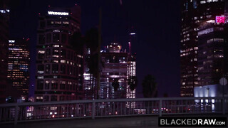 BlackedRaw - Skye Blue édeshármasban közösül