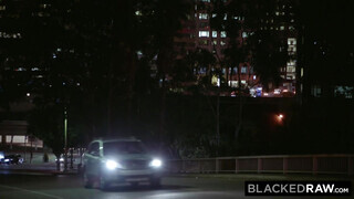 BlackedRaw - Avery Christy néger pacákkal kúr