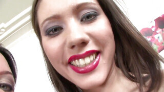 Legalporno - Alysa és Aspen segglyukba kurelva