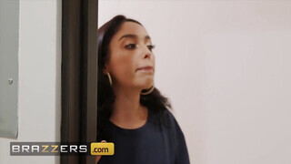 Brazzers – Vanessa Sky a hatalmas picsájú argentin csajszika