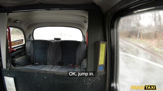 Fake Taxi - Liza Billberry fenekét a taxis dugja
