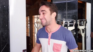 Cassidy Banks a hatalmas didkós fital cafka - Bangbros