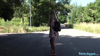 Public Agent - Sophia Grace pénzért bekapja a cerkát