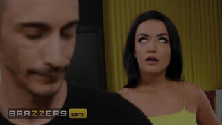 Brazzers - Zuzu Sweet-et hátsó lyukba reszeli a Barista pasas