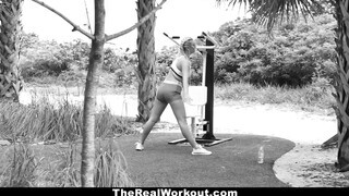TheRealWorkout - Fitnesz vlogger és a gigászi fallosz esete
