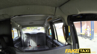 Fake Taxi - Cuki világos szőke csajszi megkefélve
