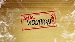 Analized - Lisa Ann a bájos milf segg lyukba rakva