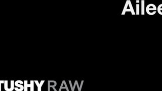 TUSHYRAW - Ailee kiválóan táguló kicsike popója