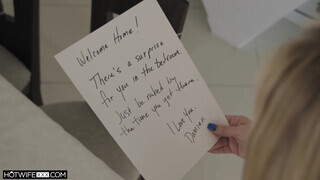 HotwifeXXX - behemót asszony a csöcseire akarja a gecit