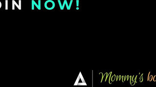 MOMMY'S BOY - Sophia West a csábító világos szőke milf