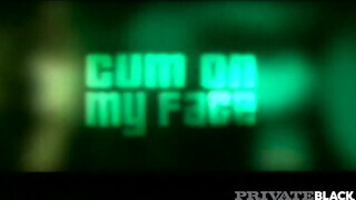 PrivateBlack - Lorrayne orálozza a hímvesszőt