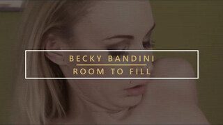 Becky Bandini kupakol a fiatalabb manussal