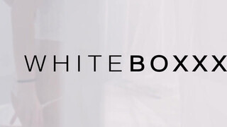 WHITEBOXXX - Evelina Darling a cuki zsenge csajszi