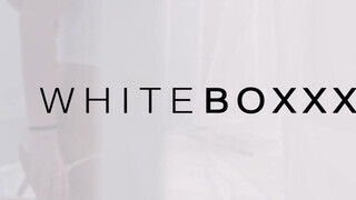WHITEBOXXX - Chloe Lamour a termetes mellű milf