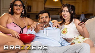 BRAZZERS - Vágyakozó lányok, Ashlyn Peaks és Chloe Surreal versenyeznek Alex óriási péniszéért