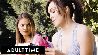 ADULT TIME - Iskolás Freya Parker beleszeret félénk lesbi tanítójába, Gizelle Blancóba