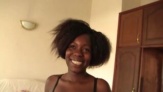 Szívdöglesztő néger amatőr interracial popó casting forgatás sexvideo